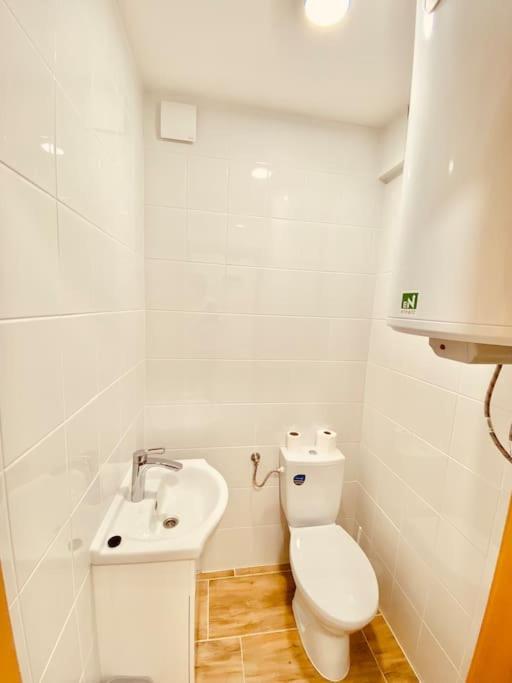 Lemon Premium Apartment Сегед Екстериор снимка